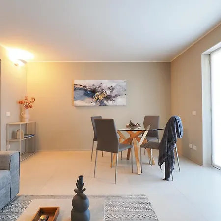 Elegante, Spazioso E Silenzioso Nel Cuore Di Διαμέρισμα Μιλάνο