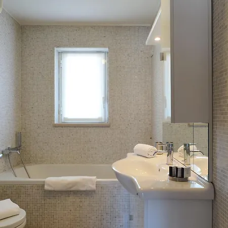 Apartman Elegante, Spazioso E Silenzioso Nel Cuore Di *